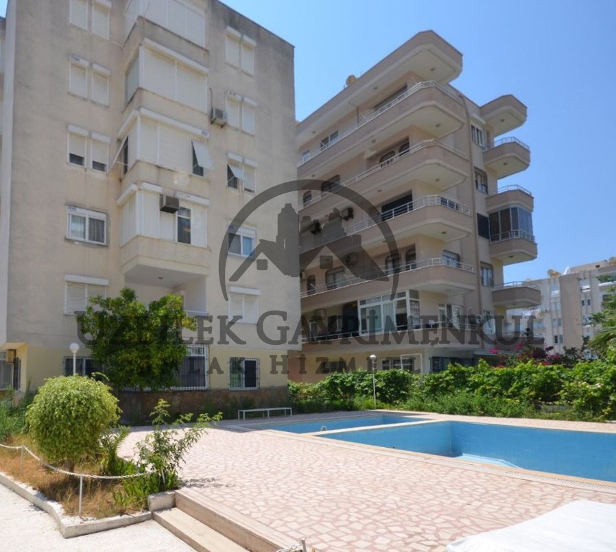 Alanya Mahmutlar Mevkii Satılık 3+1 Daire 