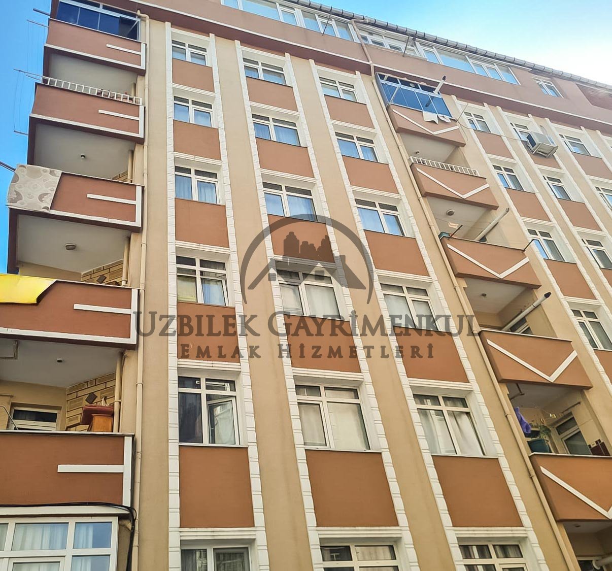 Bahçelievler Basın Sitesi Mevkii Satılık Bakımlı 3+1 Daire 