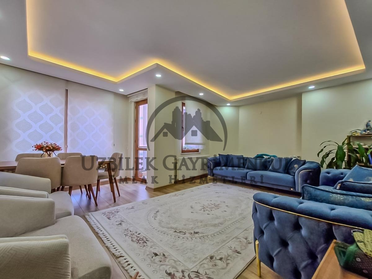 7 Yıllık Cadde Üstündeki Binada 3+1 120 m2 Şık Ferah Daire